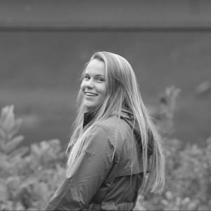 Meet your Posher, Bobbie